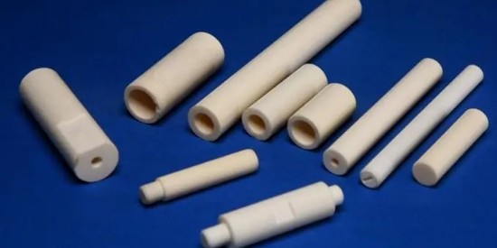 鈦退鍍液：在（zài）金屬加工（gōng）和表麵處理中的關鍵應用