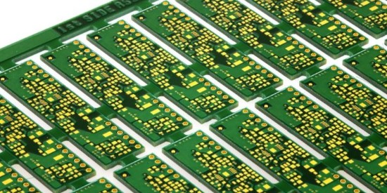 為什麽PCBA線路板清洗劑（jì）更適合用噴（pēn）淋清洗方式