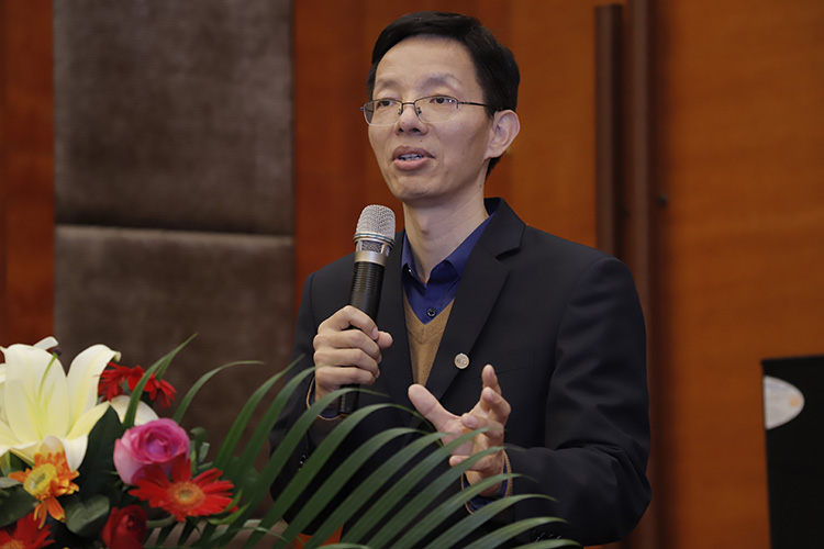 午夜免费视频材料年會03