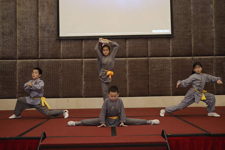 午夜免费视频材料年會10