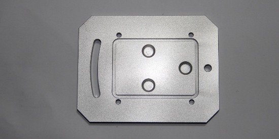 為什麽說鋁化學打砂劑比傳統機械噴砂好用（yòng）？