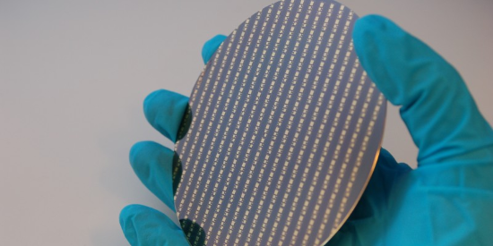 半導體芯片切割潤滑的（de）關鍵是（shì）晶圓劃片液