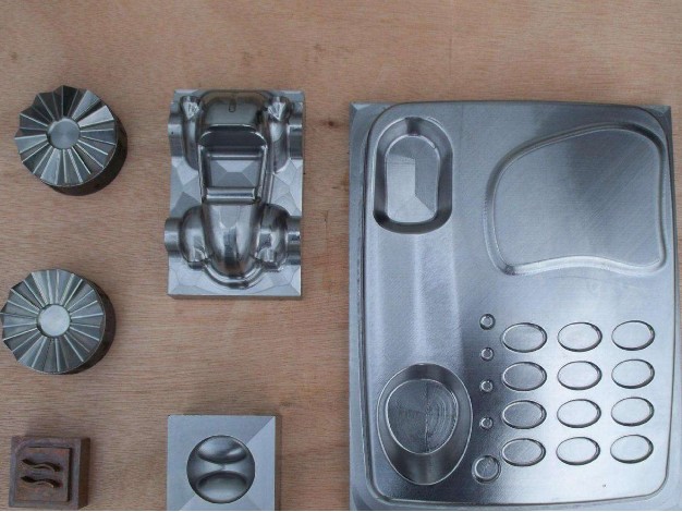 廠家直銷用於（yú）塑料橡膠塑膠清洗劑