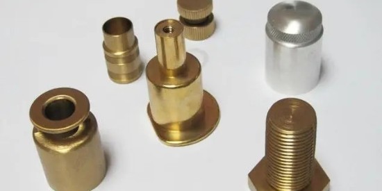 為什麽要使用水基的五金金屬清洗劑