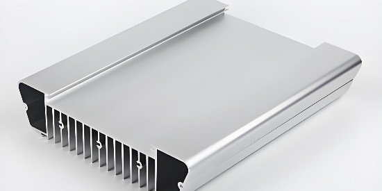 一款鋁表麵清（qīng）洗劑（jì）快速解決多種油汙殘留