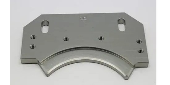 鋁材去毛刺（cì）清洗（xǐ）劑搭配超聲波使用（yòng）的特點與作用