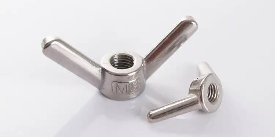 不（bú）鏽鋼焊縫清洗（xǐ）劑性能與使用方（fāng）法