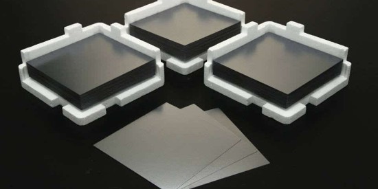 在半導體（tǐ）矽（guī）片生產過（guò）程中如何使用金（jīn）剛線切割液