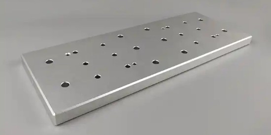 如何選擇不（bú）鏽鋼件清洗（xǐ）劑去除油汙與氧化物