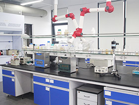 午夜免费视频材料