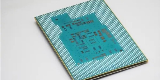 玻璃（lí）封裝基板清洗劑對於元器件（jiàn）的重要性