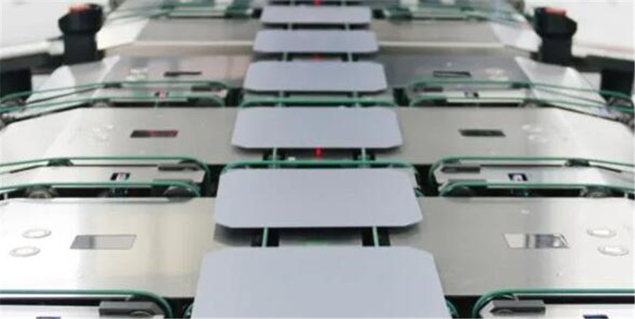 光（guāng）伏金剛線切割液對於大尺寸矽片切割生產的重要性